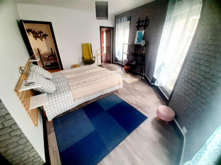Maison De Ville Au Centre De Fismes Zewnętrze zdjęcie